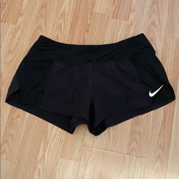 Nike sports short